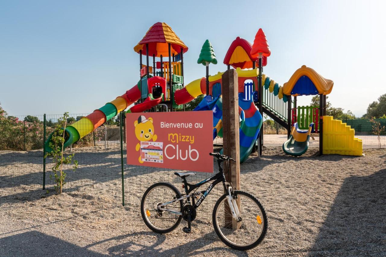 Camping Maeva Escapades Les Cottages De Perpignan Bagian luar foto